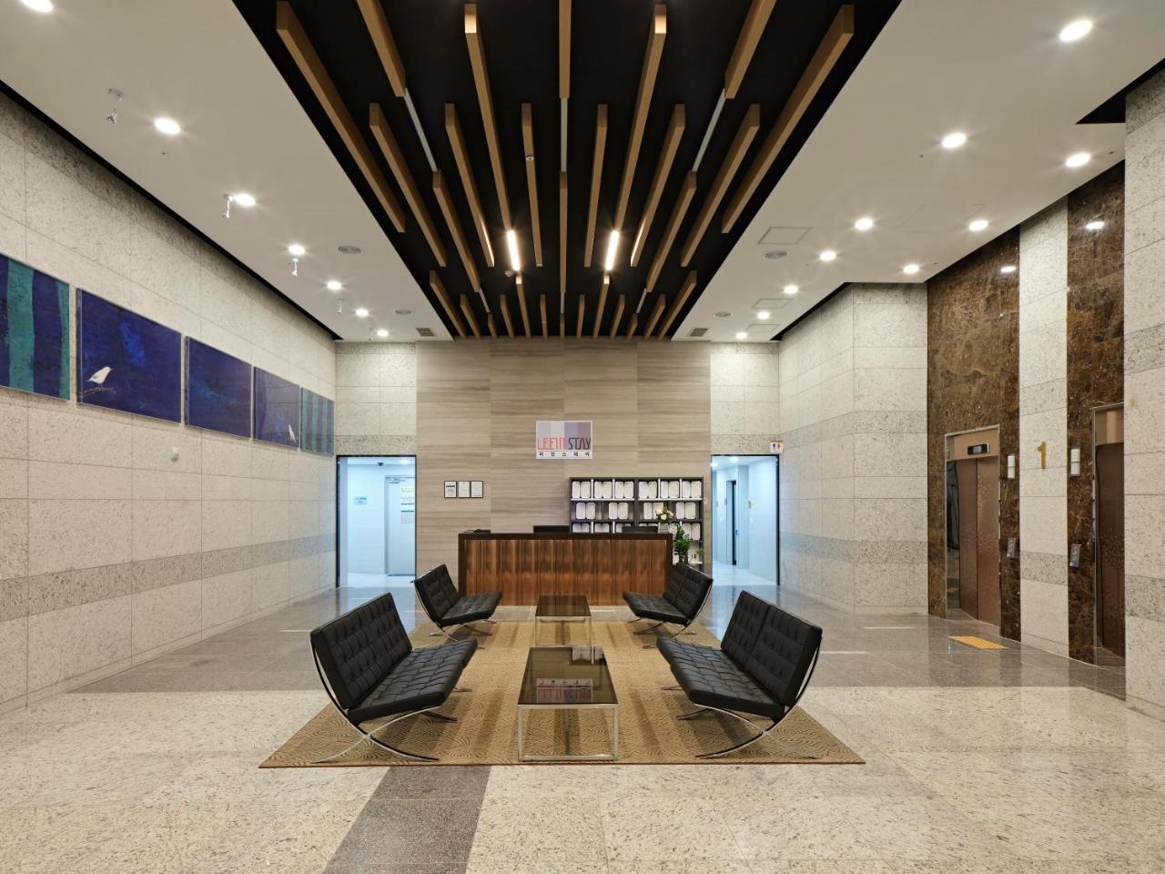 Geoje Leein Stay Hotel Exterior photo