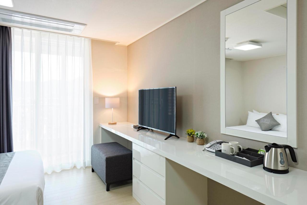 Geoje Leein Stay Hotel Exterior photo